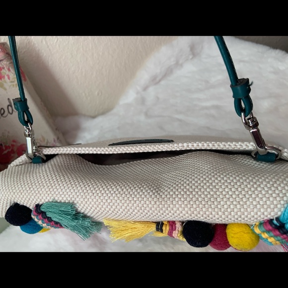 Vince Camuto 2-way bag - Picture 4 of 9